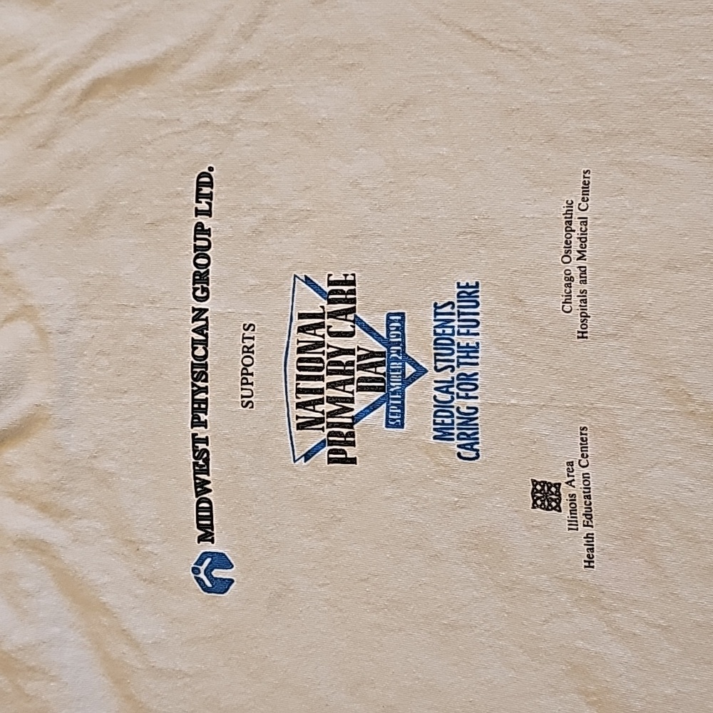 Vintage Chicago College of Osteopathic Medicine T-shirt - Picture 8 of 9